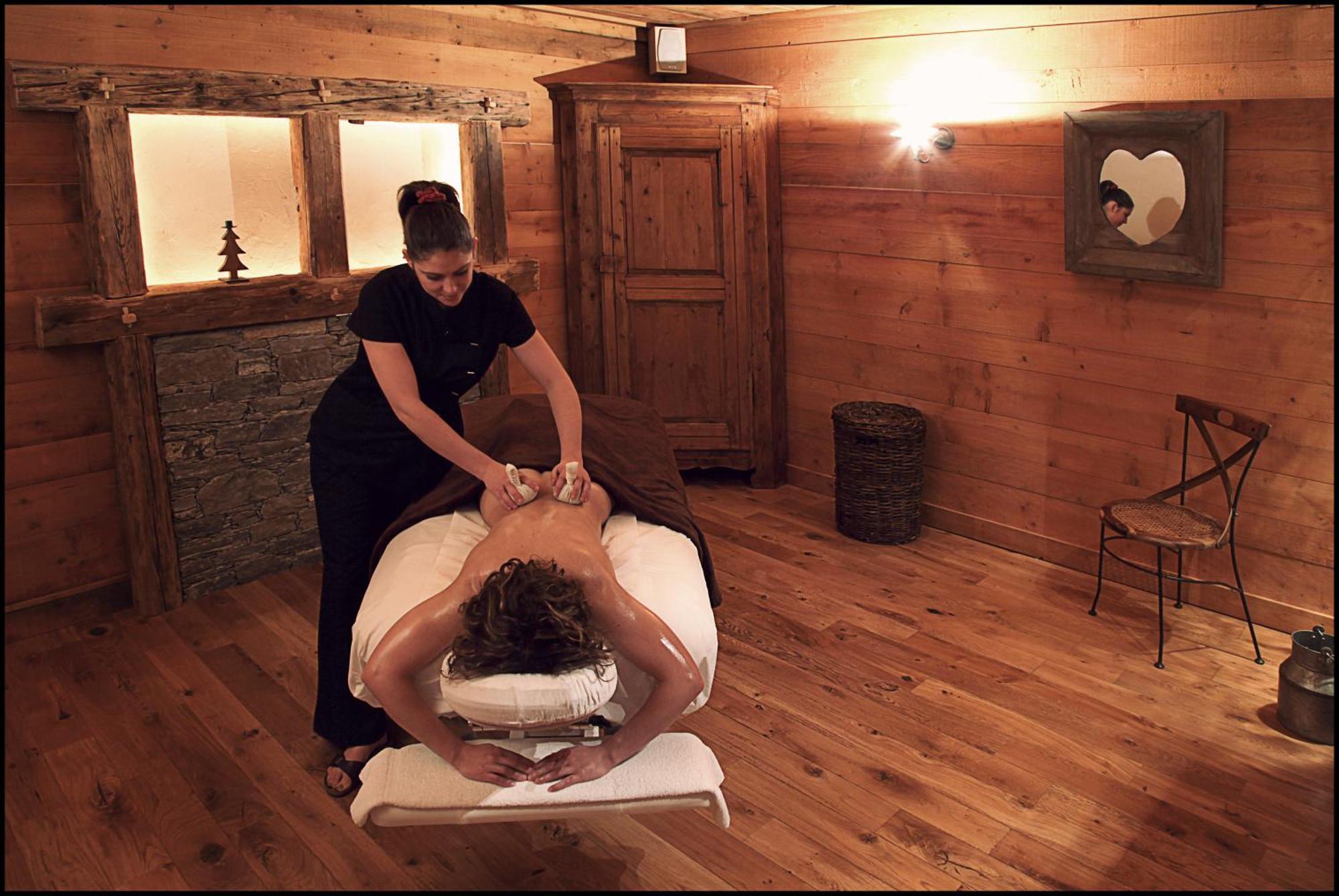 Chalet-Hotel La Marmotte, La Tapiaz & Spa, The Originals Relais เลส์เฌต์ ภายนอก รูปภาพ