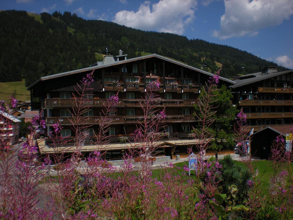 Chalet-Hotel La Marmotte, La Tapiaz & Spa, The Originals Relais เลส์เฌต์ ภายนอก รูปภาพ